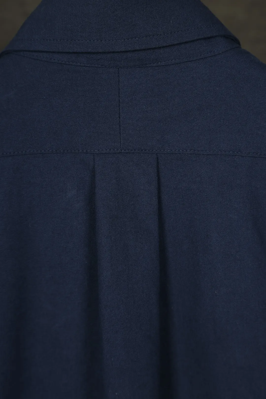 P230 Real photos [Evergreen for all seasons] Style number: 25011# Color: Navy red label/original blue/original white/matte pink/khaki/charcoal gray/black/dark blue white label Size: S to Face 100 cotton oxford spun, pre-laundering treatment, tight and soft texture ✅ - Custom dyed original pearlescent white buttons with different sizes ✅ - Special shaped chiffon foil included in the collar door tube, not easy to deform and pull ✅ - RL classic version of oxford spun shirt, thick and crisp feeling brought by oxford cloth, can be worn alone as an outer layer, can be matched with all seasons, practical wear, a must-have item in the wardrobe, start with eyes closed
